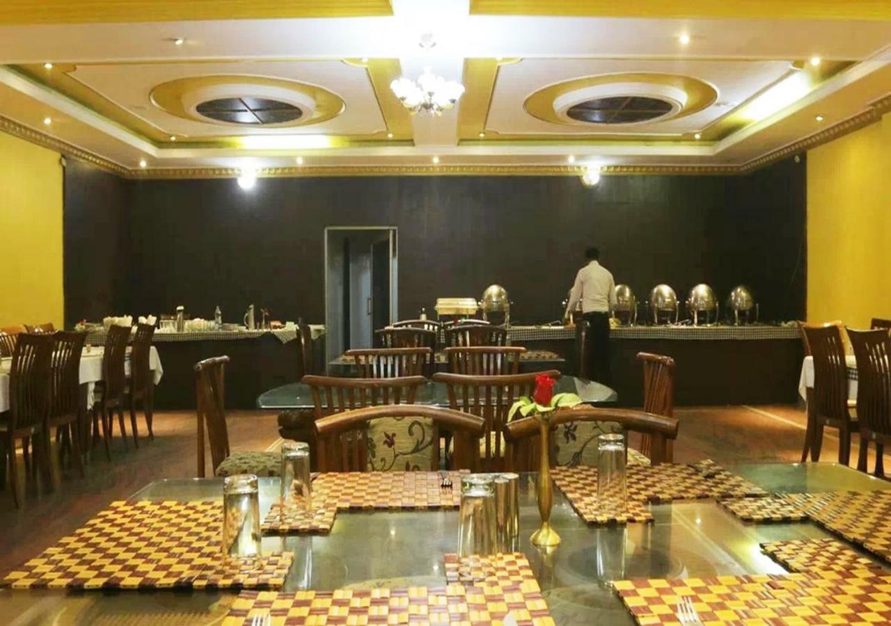 Hotel Tokyo Vihar Bodh Gaya Exterior foto